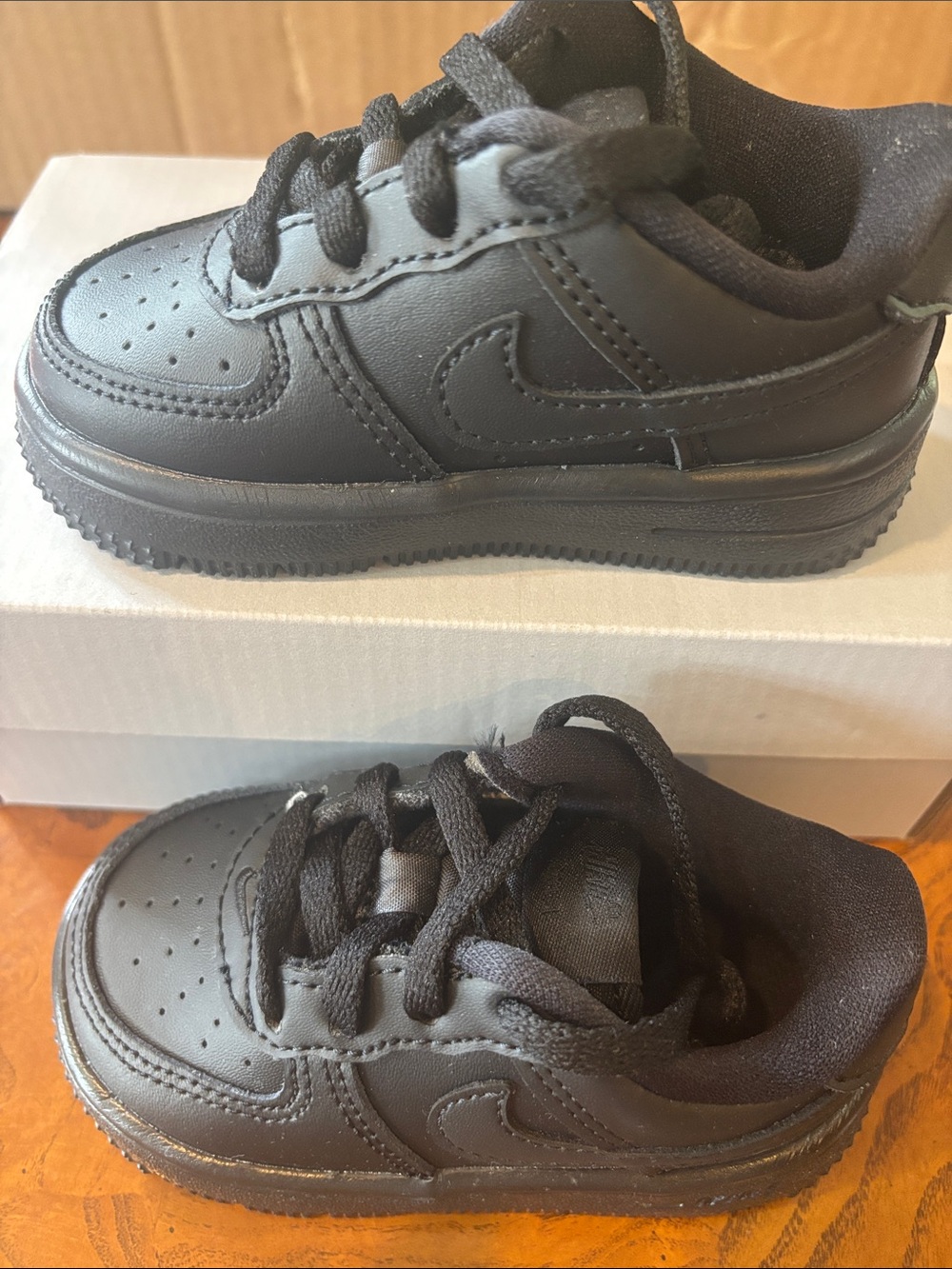 Force 1 Low Lace Size 5c NIB Black adorable